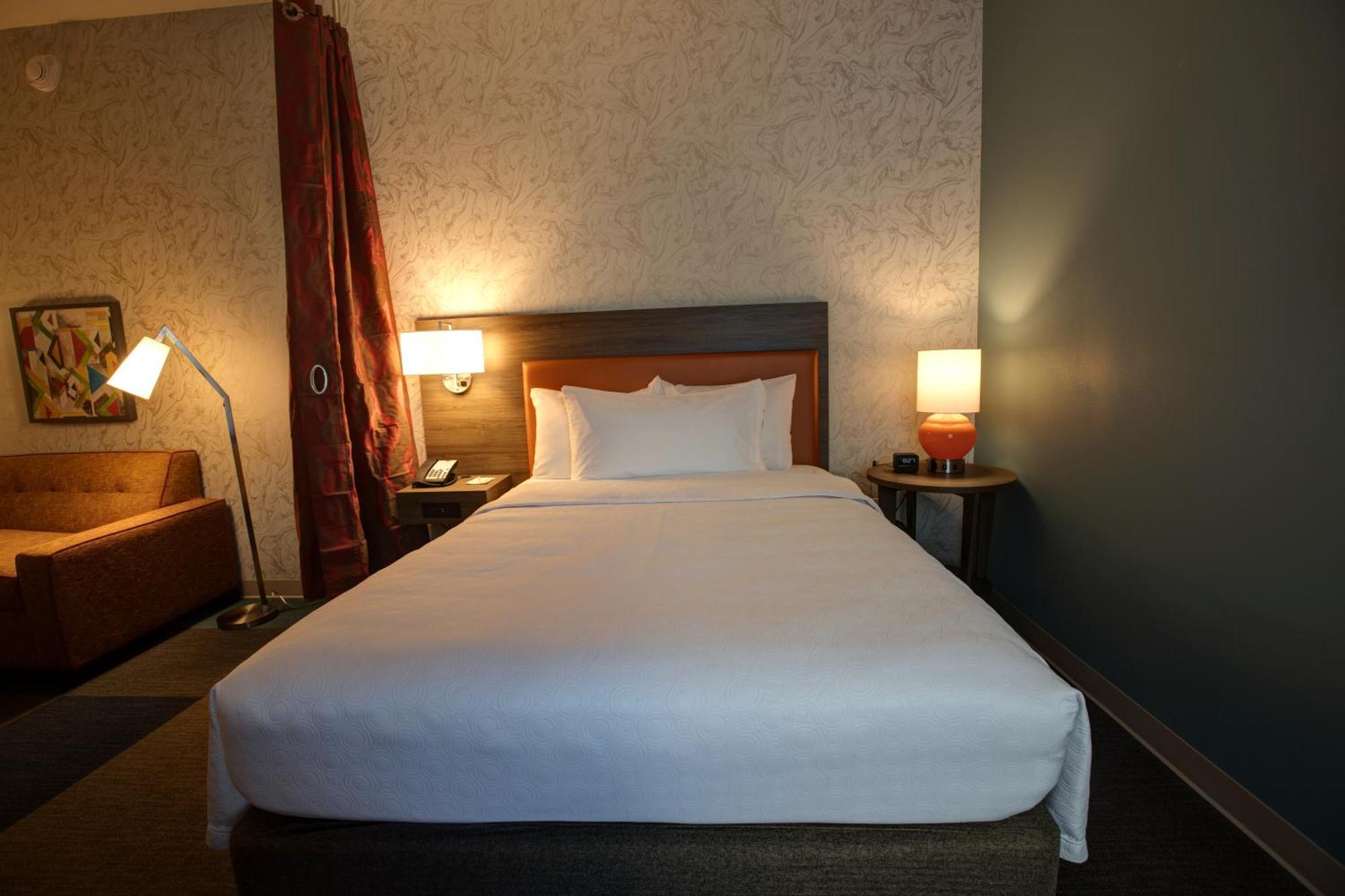 Home2 Suites By Hilton Charlotte Uptown Kültér fotó